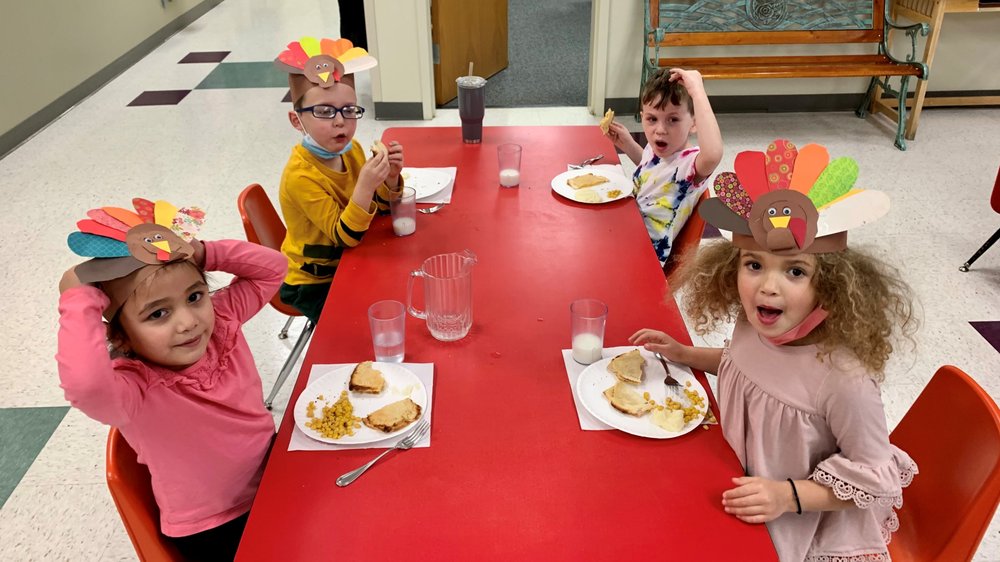 St Luke's Child Care & Day Care - childcare center in Federal Way, WA