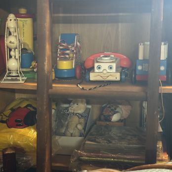 Red Rooster Antiques - Antiques Near Me - Cayuga, New York Red Rooster Antiques - Antiques Near Me - Cayuga, New York