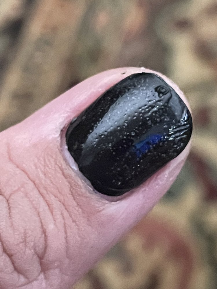 Elegant's Nails Logo