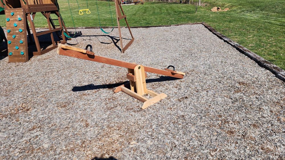 Slide of Mingle's Repairs and More