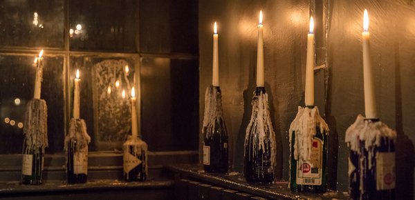 The Ten Bells by null