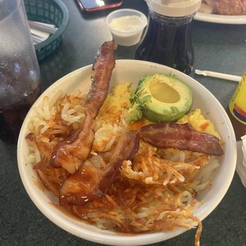 Metro Diner - Bacon Avocado Scramble Bowl - Diners Near Me - Plainfield, Indiana