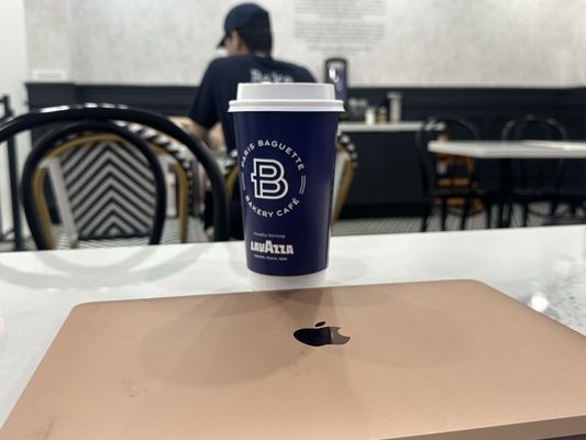 Paris Baguette by null