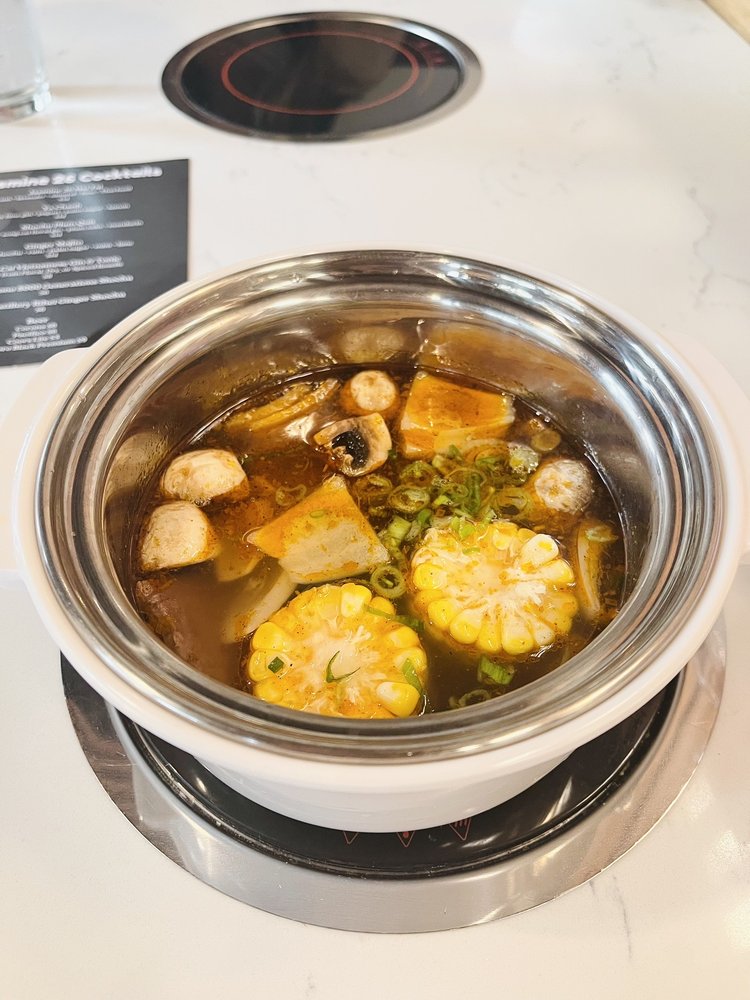 JASMINE 26 168 Photos & 215 Reviews 8 E 26th St, Minneapolis