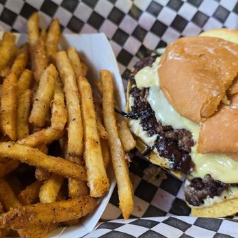 Sandy O's - Sandwiches Near Me - Portland, Oregon