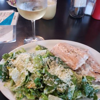 Fish On Fifth - Yummy! - Seafood Near Me - Sidney, British Columbia