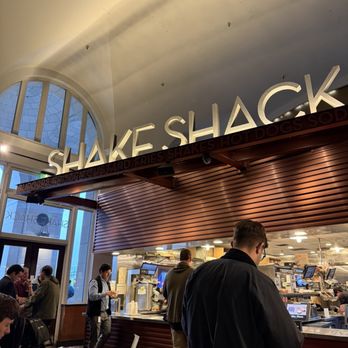 Shake Shack Union Station - Burgers Near Me - Washington, DC, District of Columbia