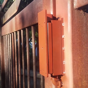 Pasadena Electric Gate and Door - Garage Door Services Near Me - Pasadena, California Pasadena Electric Gate and Door - Garage Door Services Near Me - Pasadena, California