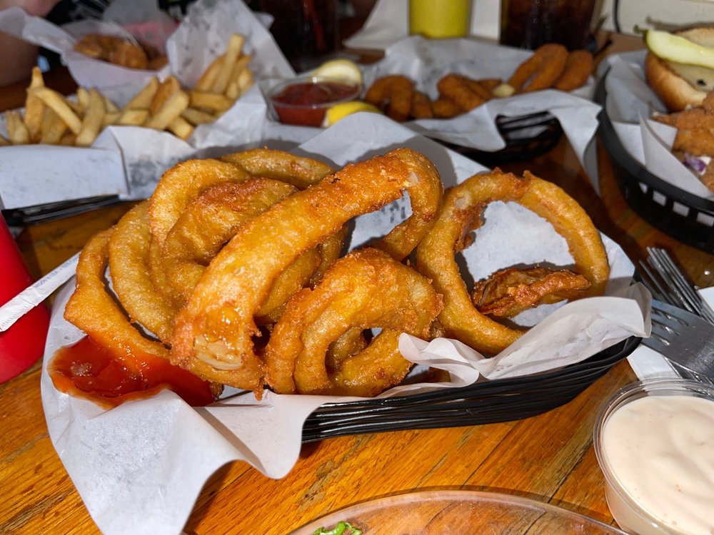 STOPWATCH SPORTSBAR & GRILL CLOSED Updated July 2024 113 Photos