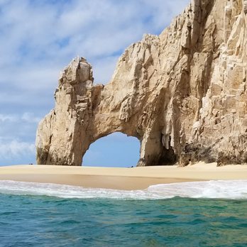 Envatours - The Arch or a dinosaur drinking? - Tours Near Me - Cabo San Lucas, BCS Envatours - The Arch or a dinosaur drinking? - Tours Near Me - Cabo San Lucas, BCS