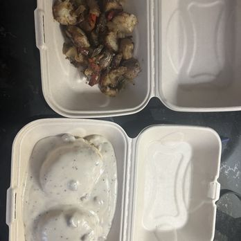 Oyster Bay Inn - Best breakfast order day! Biscuit w gravy & potatoes w veggies. - Hotels Near Me - Bremerton, Washington Oyster Bay Inn - Best breakfast order day! Biscuit w gravy & potatoes w veggies. - Hotels Near Me - Bremerton, Washington