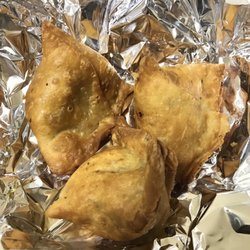 哈比斯燒肉串和咖哩 - Samosas