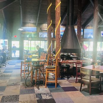 Northwood Restaurant - Indoor dining area featuring awesome fireplace in center - Breakfast & Brunch Near Me - Monte Rio, California Northwood Restaurant - Indoor dining area featuring awesome fireplace in center - Breakfast & Brunch Near Me - Monte Rio, California
