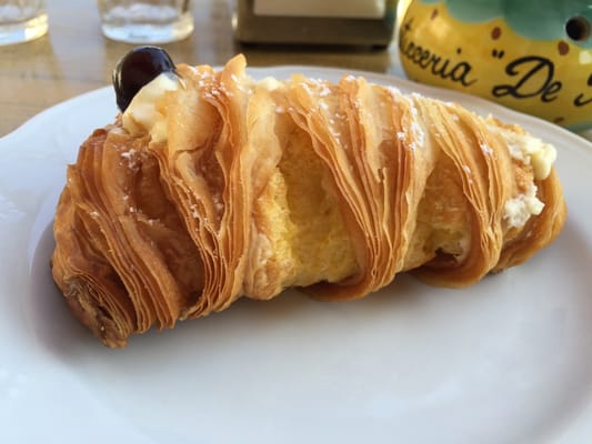 Pasticceria Sal De Riso by null