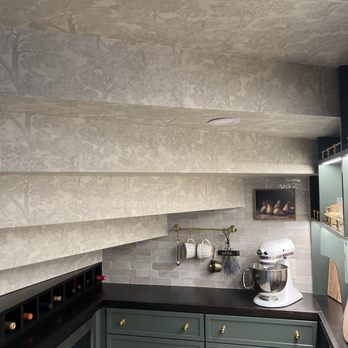 Deluxe Wallcovering - Wallpapering Near Me Deluxe Wallcovering - Wallpapering Near Me