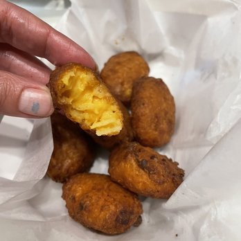Mix'D UP Burgers - Mac and cheese bites - New American Near Me - Atlanta, Georgia Mix'D UP Burgers - Mac and cheese bites - New American Near Me - Atlanta, Georgia