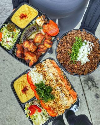 Ara's Shawarma by null