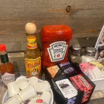 Le Peep - Hot sauce - Breakfast & Brunch Near Me - Loveland, Ohio Le Peep - Hot sauce - Breakfast & Brunch Near Me - Loveland, Ohio