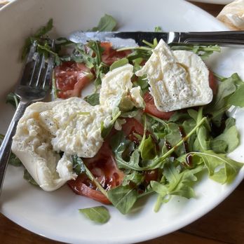MIX Prime Steakhouse & Fish - Burrata Salad Yumm - Bars Near Me - Danbury, Connecticut MIX Prime Steakhouse & Fish - Burrata Salad Yumm - Bars Near Me - Danbury, Connecticut