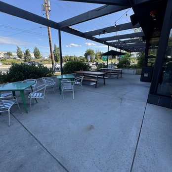 Shake Shack Princeton - Patio - Fast Food Near Me - Lawrence Township, New Jersey Shake Shack Princeton - Patio - Fast Food Near Me - Lawrence Township, New Jersey
