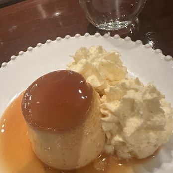 Jaleo - Flan al estilo tradicional de mamá Marisa con espuma de crema catalana - Spanish Near Me - Las Vegas, Nevada Jaleo - Flan al estilo tradicional de mamá Marisa con espuma de crema catalana - Spanish Near Me - Las Vegas, Nevada