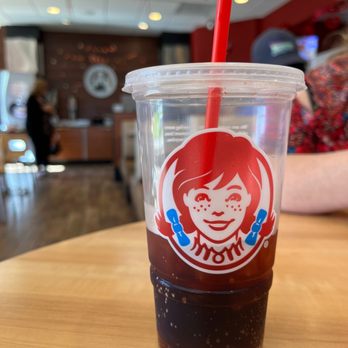 Wendy's - My drink - Burgers Near Me - Pico Rivera, California