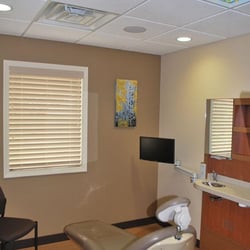 Bloomington Modern Dentistry - Bloomington Modern Dentistry - Exam room