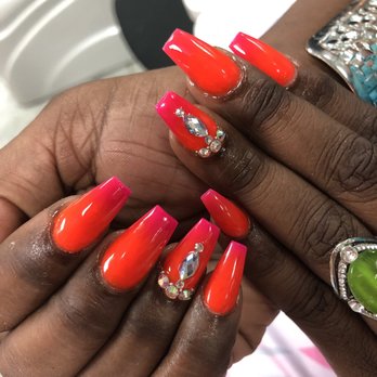 Natural Nails - Nail Salons Near Me - Houston, Texas Natural Nails - Nail Salons Near Me - Houston, Texas