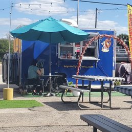 So Yummy's Food Truck! So Yummy's Food Truck!