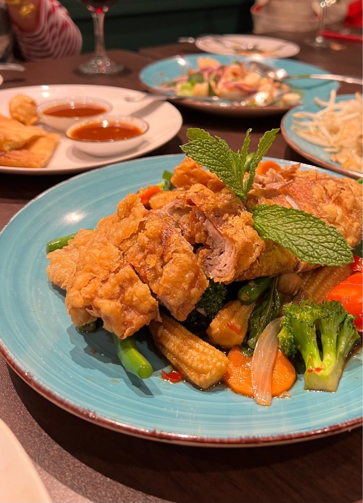 Spice Thai Kitchen Logo
