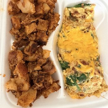 Grumpy's Restaurant - The Denver Omelette with spinach - Breakfast & Brunch Near Me - Neptune Beach, Florida