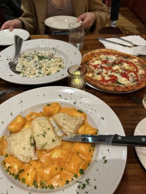 Trattoria Demi by null