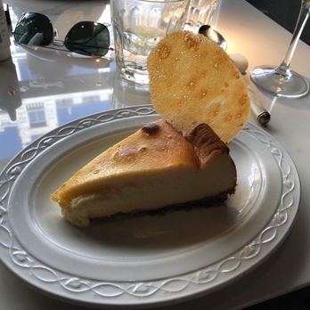 La Primera - Cheesecake - Signature Cuisine Near Me - Madrid, M
