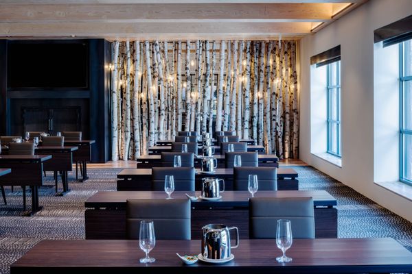 The Cloudveil, Autograph Collection by null