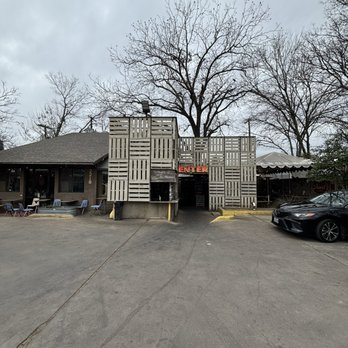 Lucy's Fried Chicken - New American Near Me - Austin, Texas
