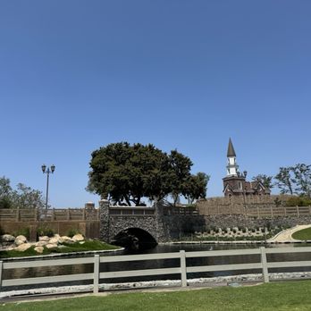 Heritage Park - Parks Near Me - Cerritos, California