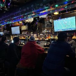 Kingfish Pub & Cafe - Back bar