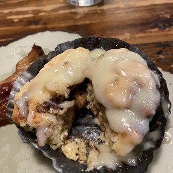 Egg Harbor Cafe - GF Cinnamon Roll - Breakfast & Brunch Near Me - Chicago, Illinois