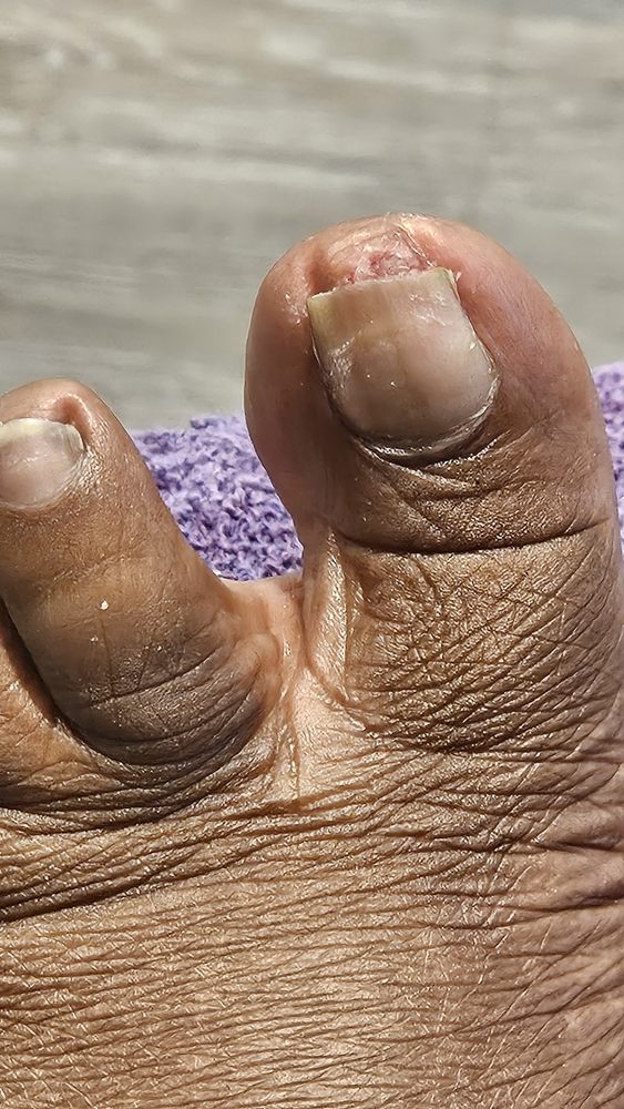 Majestic Nails Image