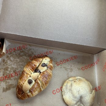 Chewks Cookies - Desserts Near Me - Phoenix, Arizona