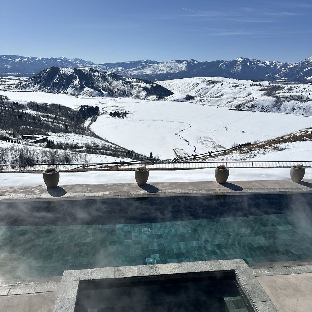 Jacuzzi and pool Jacuzzi and pool