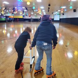 Rollhaven Skate & Fun Center - Momma gives encouragement