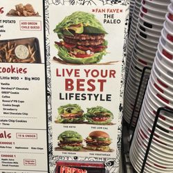 MOOYAH Burgers, Fries & Shakes