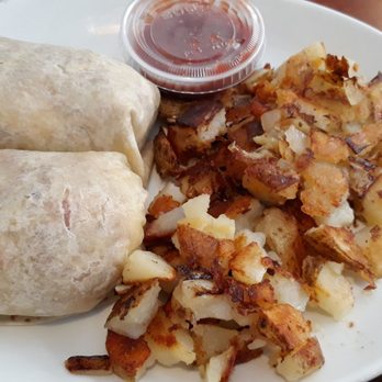 State Street Cafe - Breakfast burrito - Salad Near Me - North Haven, Connecticut State Street Cafe - Breakfast burrito - Salad Near Me - North Haven, Connecticut