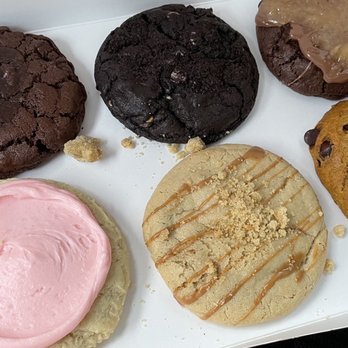 Crumbl - Wilmington - Bakeries Near Me - Wilmington, North Carolina