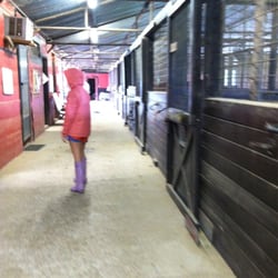Equest Farms