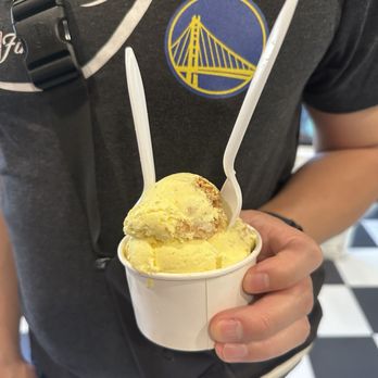 Cookiebar Scoop Shop - Desserts Near Me - Alameda, California Cookiebar Scoop Shop - Desserts Near Me - Alameda, California