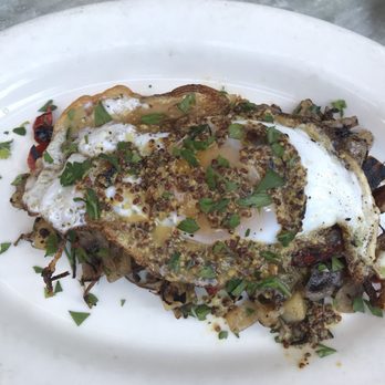 Gjelina - Duck confit - New American Near Me - Venice, California