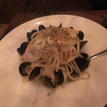 DiWine - Wine Bars Near Me - Astoria, New York