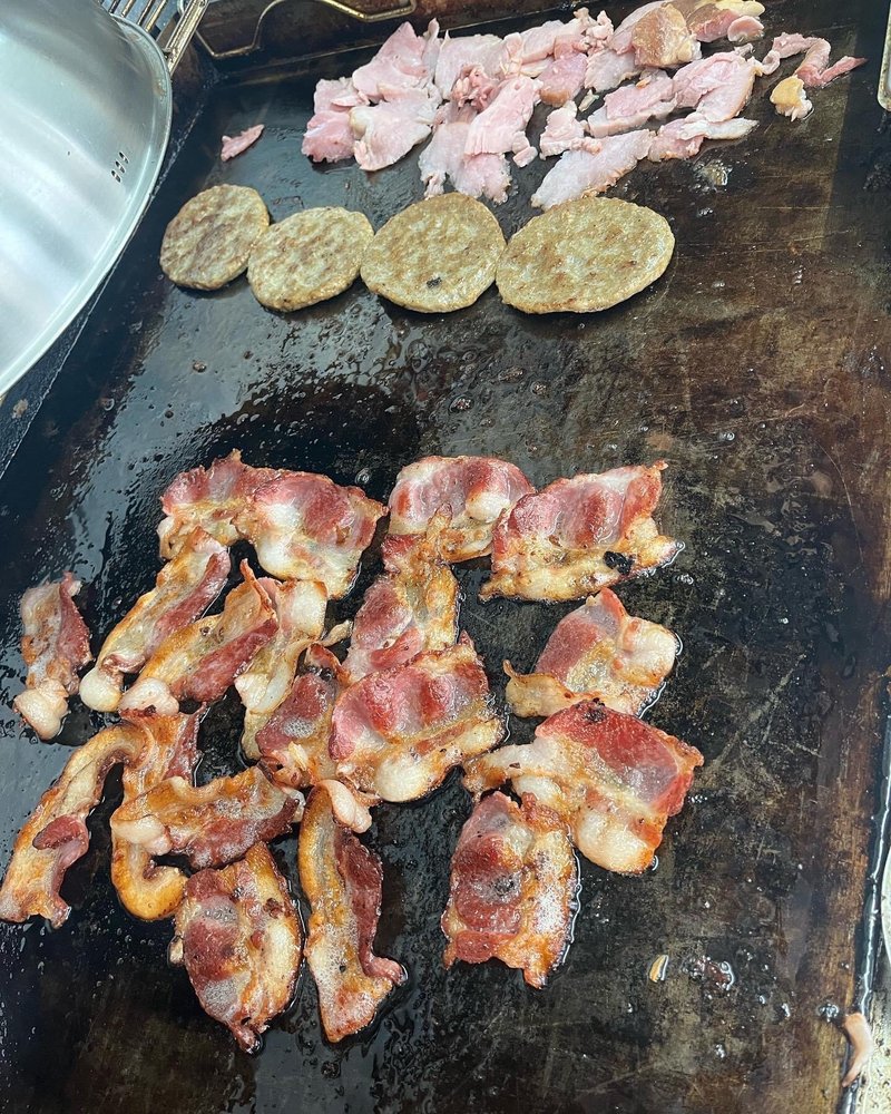 THE MENU BOARD Cleveland, Ohio Food Trucks Restaurant Reviews